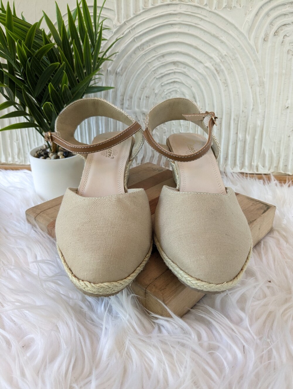 Wedges - Picture 2 of 5
